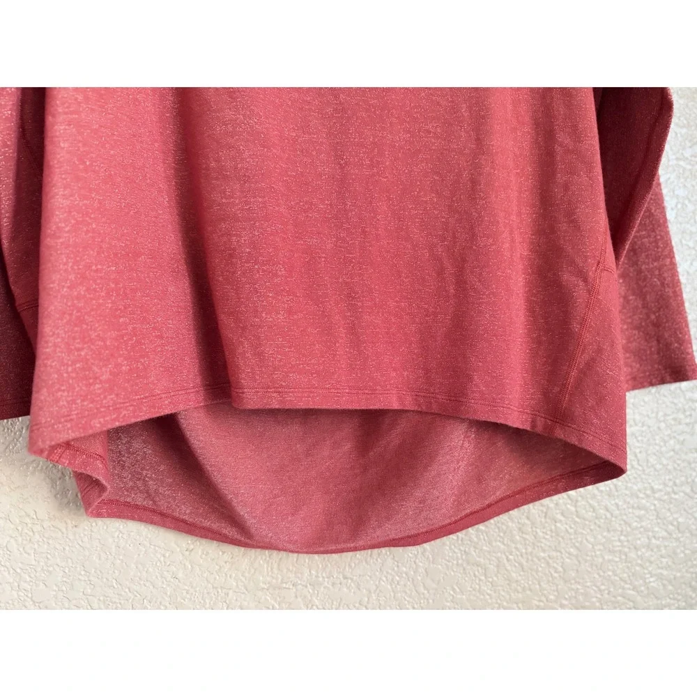 Lululemon back action